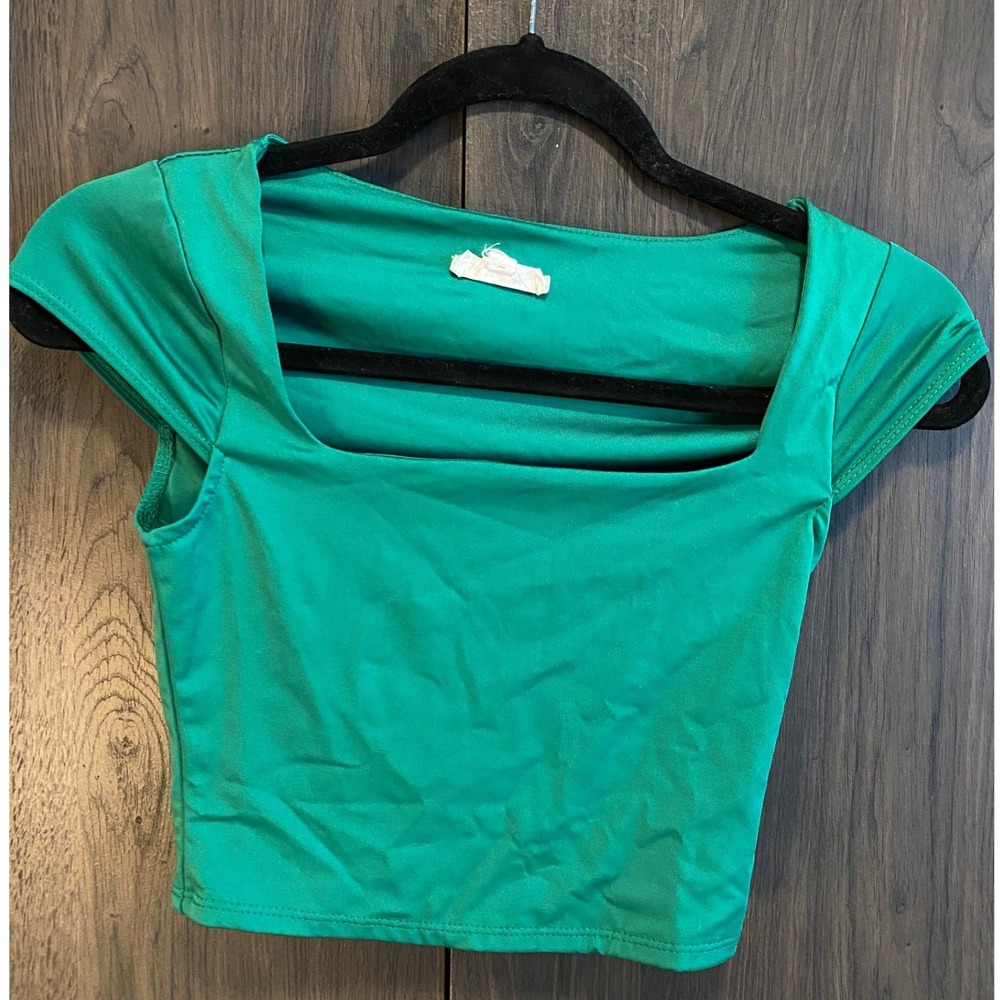 Live in the moment Crop Top Womens XS Green Square Neck Cap Sleeve Slim Fit